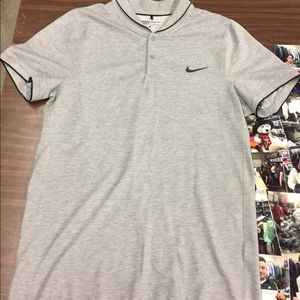Men’s golf polo shirt